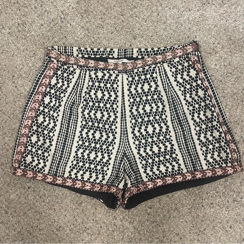 Tularosa patterned shorts